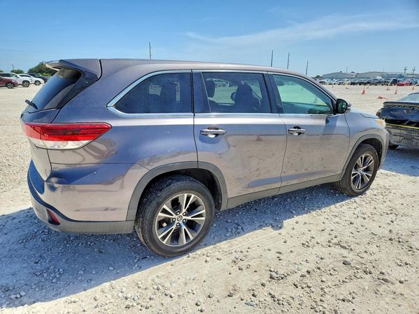 2019 TOYOTA HIGHLANDER LE/LE Plus