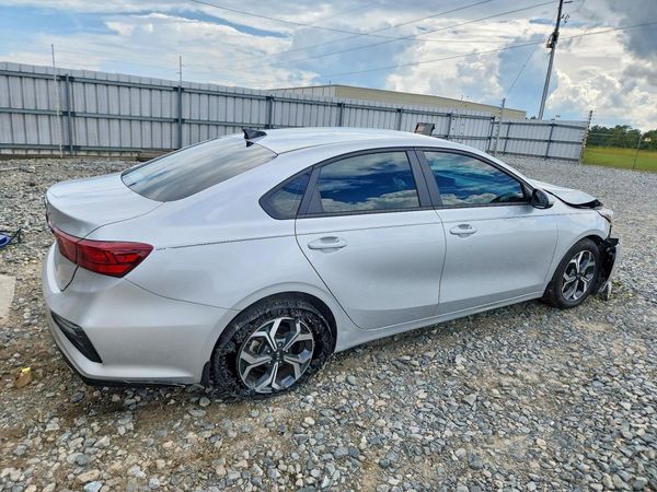2021 KIA FORTE FE, LXS