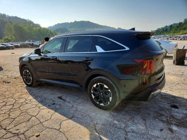 2025 KIA SORENTO