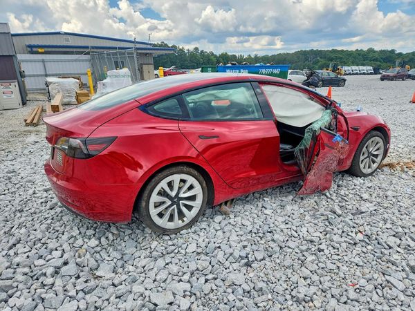 2022 TESLA MODEL 3