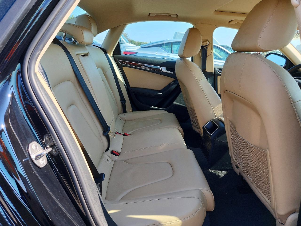 2014 AUDI A4 quattro Premium