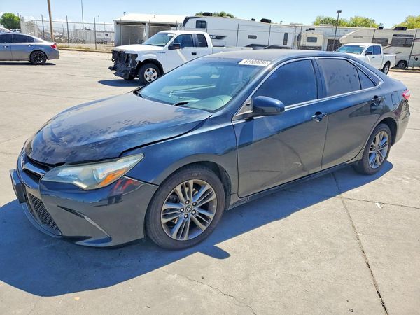 2017 TOYOTA CAMRY