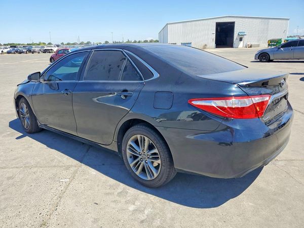 2017 TOYOTA CAMRY