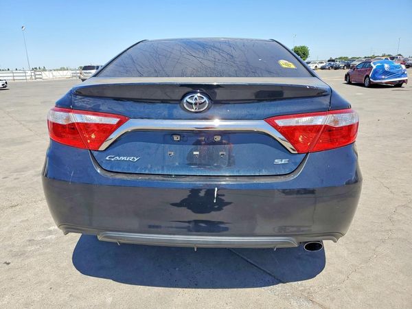 2017 TOYOTA CAMRY
