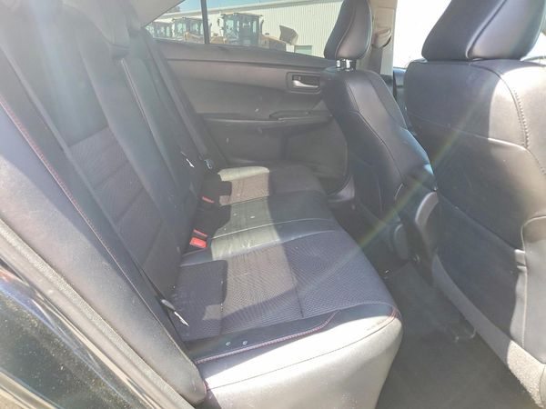2017 TOYOTA CAMRY