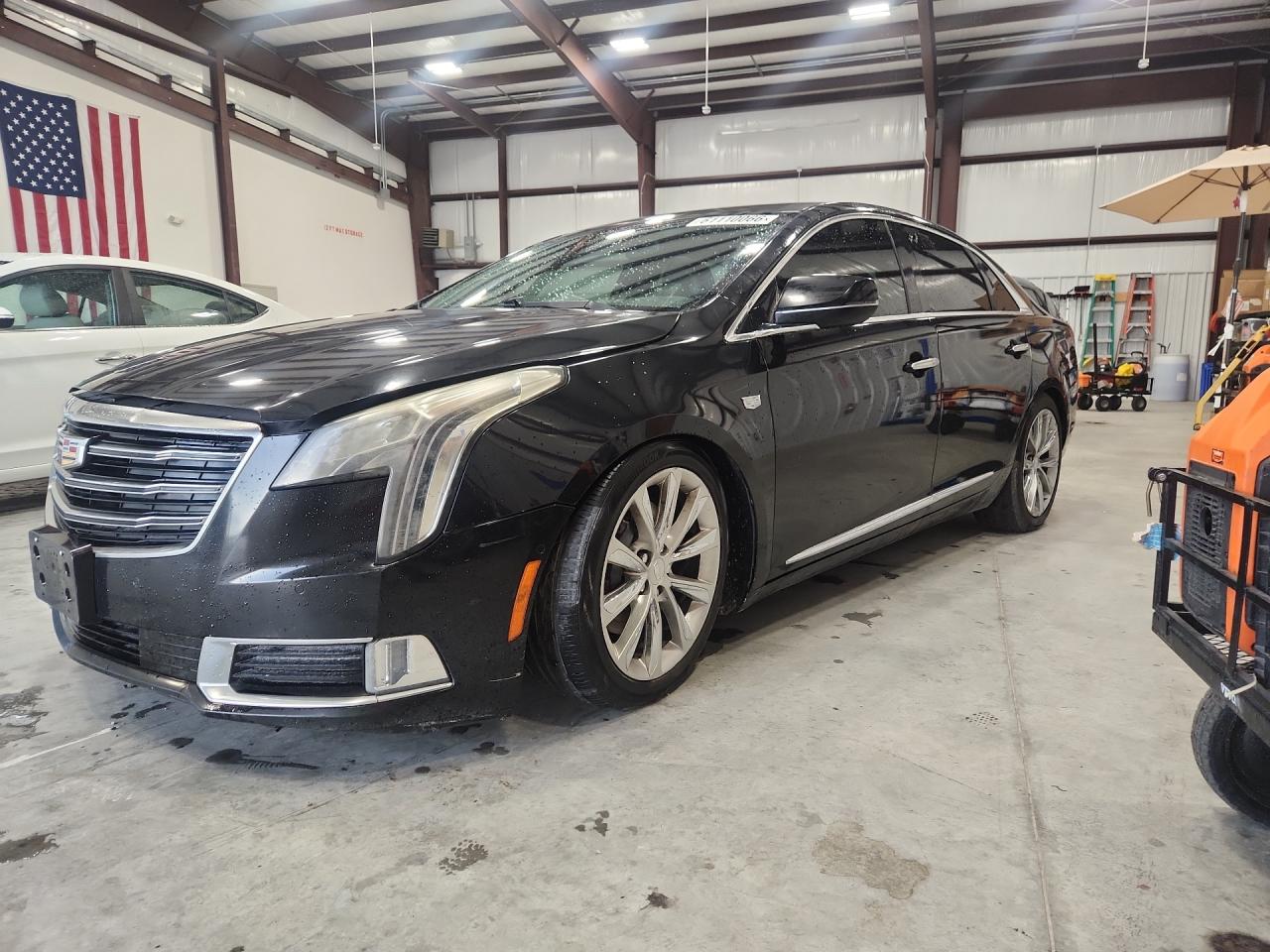 2018 CADILLAC XTS Luxury