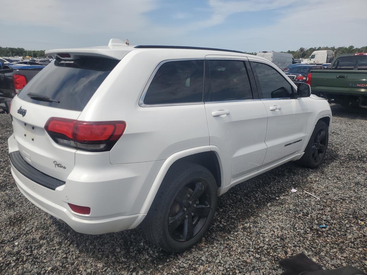 2015 JEEP GRAND CHEROKEE LAREDO 4X4
