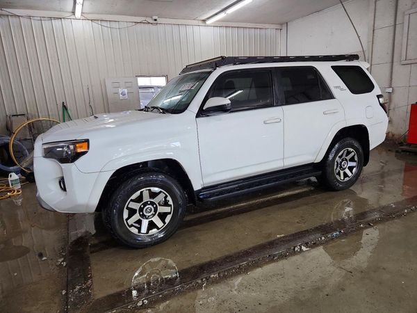 2020 TOYOTA 4RUNNER Base Grade