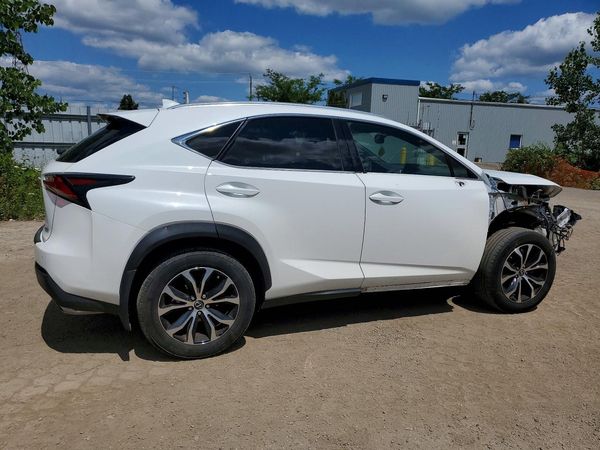 2016 LEXUS NX 200T 200t Luxury