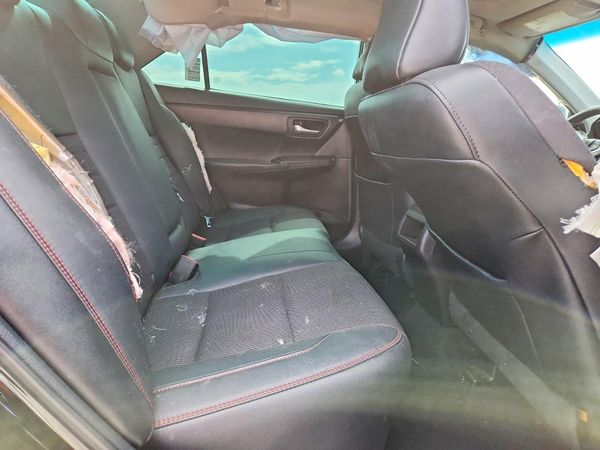 2017 TOYOTA CAMRY