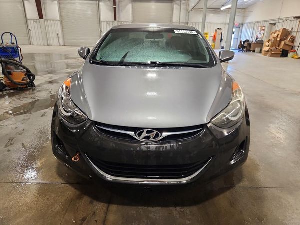 2013 HYUNDAI ELANTRA