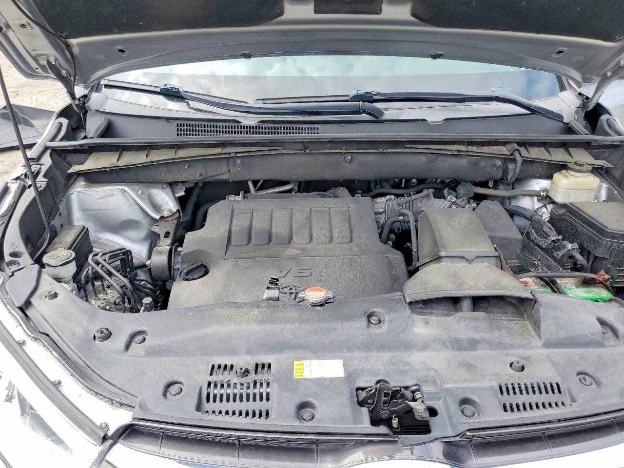2016 TOYOTA HIGHLANDER Base/Hybrid