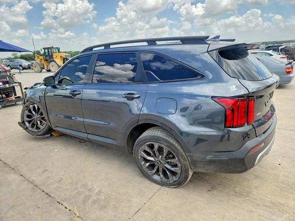 2021 KIA SORENTO SX, SXP