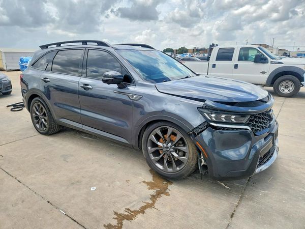 2021 KIA SORENTO SX, SXP