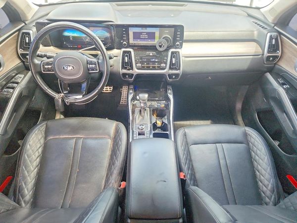 2021 KIA SORENTO SX, SXP