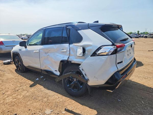 2020 TOYOTA RAV4 XSE HV