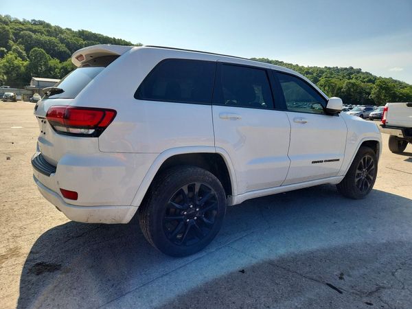 2021 JEEP GRAND CHEROKEE LAREDO 4X4