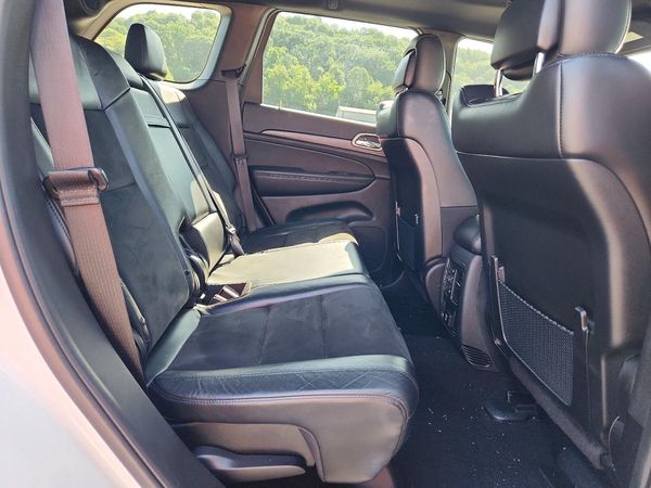 2021 JEEP GRAND CHEROKEE LAREDO 4X4