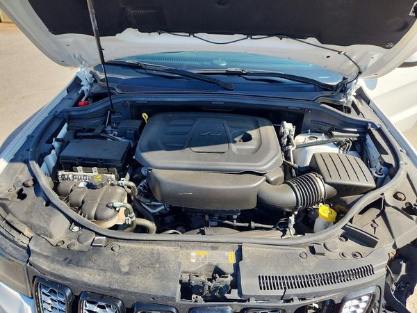 2021 JEEP GRAND CHEROKEE LAREDO 4X4