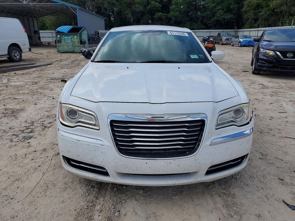 2012 CHRYSLER 300
