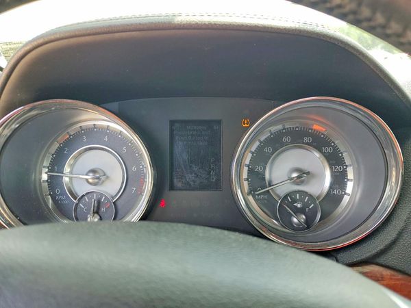 2012 CHRYSLER 300