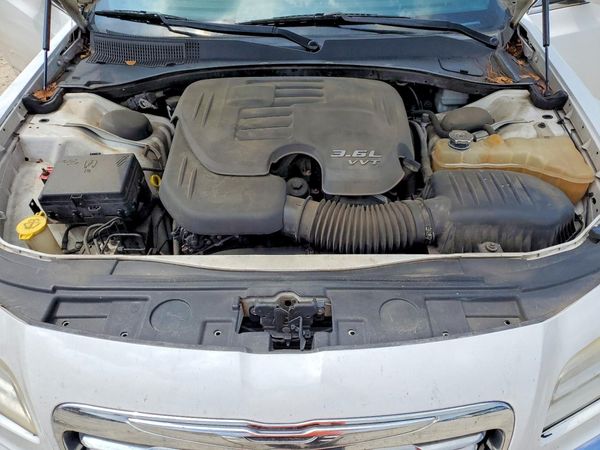 2012 CHRYSLER 300