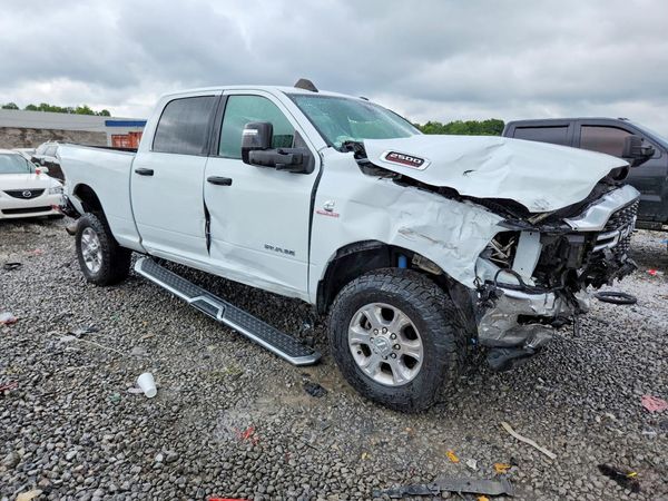 2024 RAM 2500 BIG HORN CREW CAB 4X4