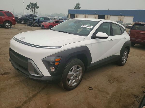 2024 HYUNDAI KONA SE