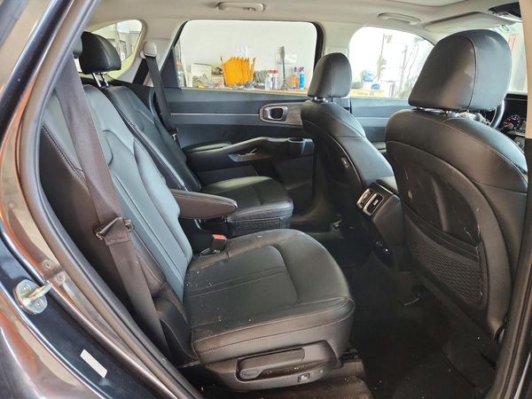 2022 KIA SORENTO EX