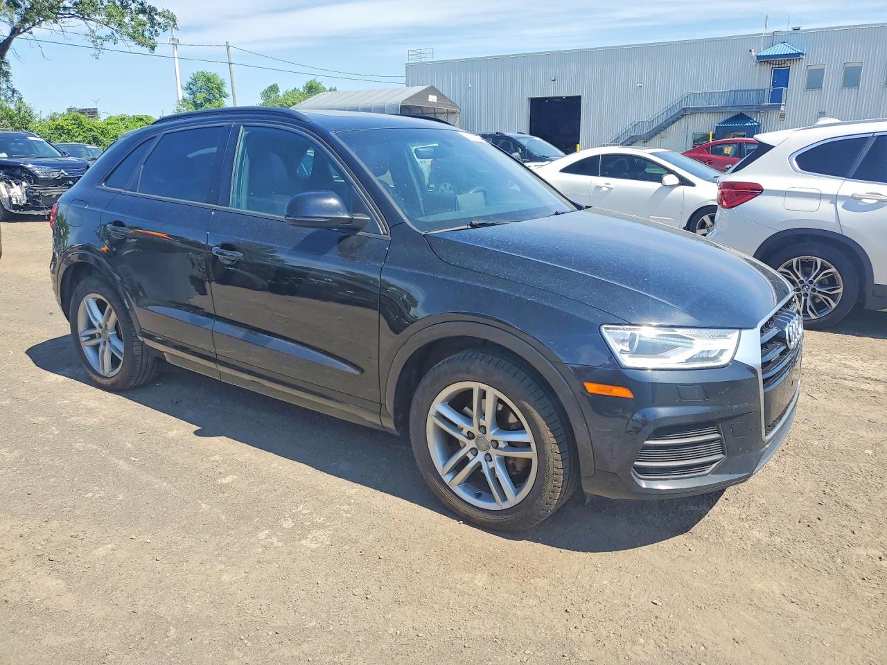 2017 AUDI Q3 quattro Premium
