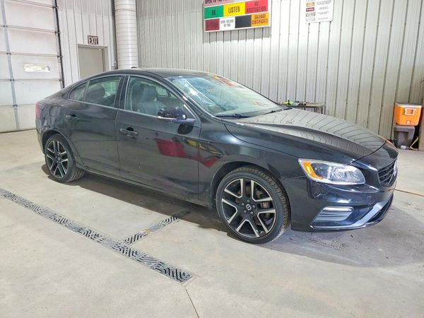 2018 VOLVO S60 Dynamic