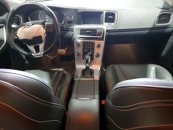 2018 VOLVO S60 Dynamic