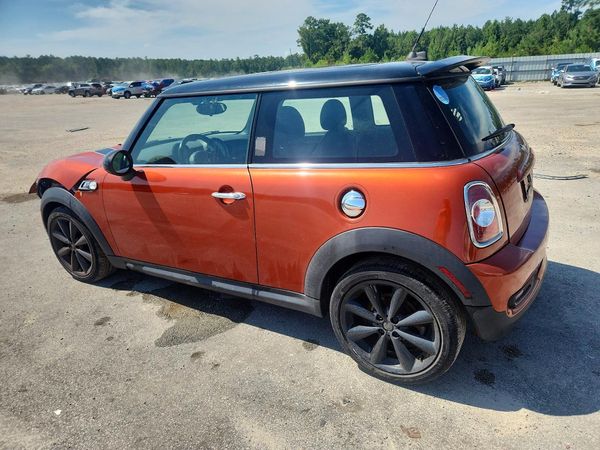 2013 MINI COOPER
