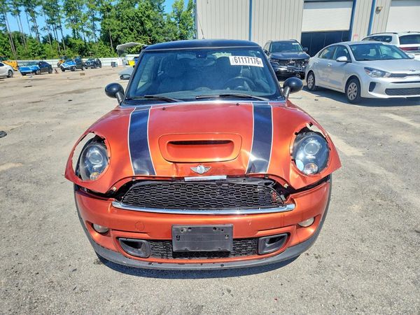 2013 MINI COOPER