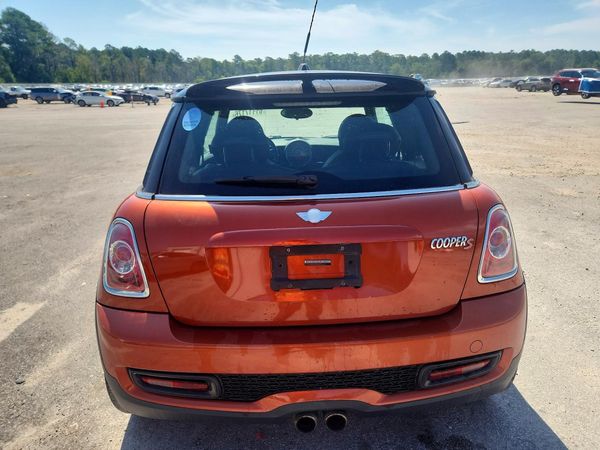 2013 MINI COOPER
