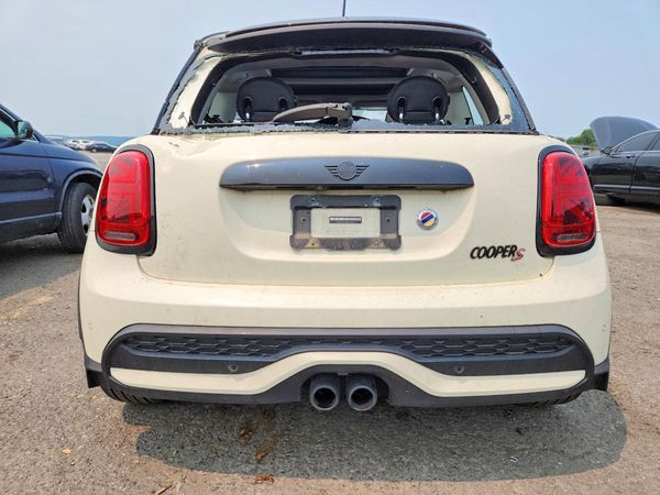 2023 MINI COOPER