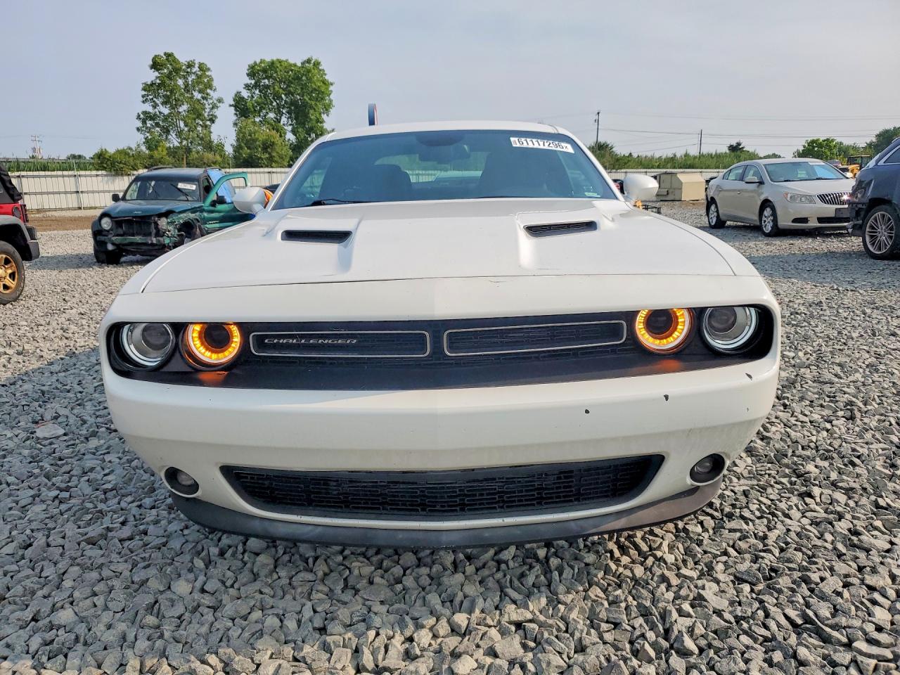 2016 DODGE CHALLENGER SXT