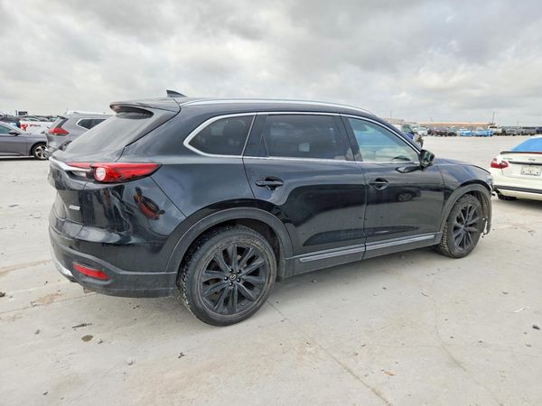 2018 MAZDA CX-9 Signature