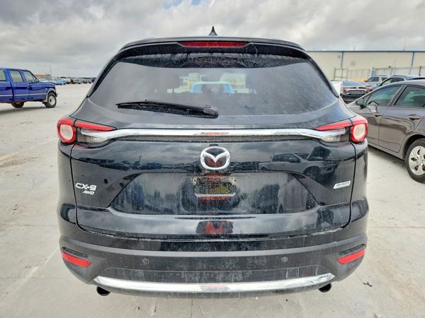 2018 MAZDA CX-9 Signature