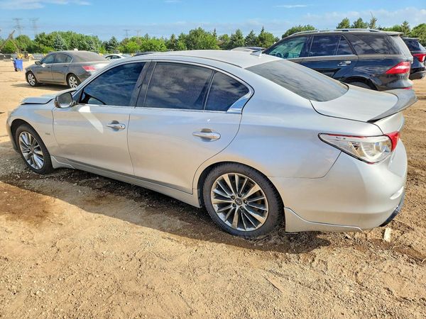 2017 INFINITI Q50