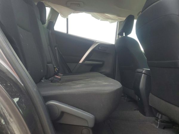 2016 TOYOTA RAV4 LE (X Grade)