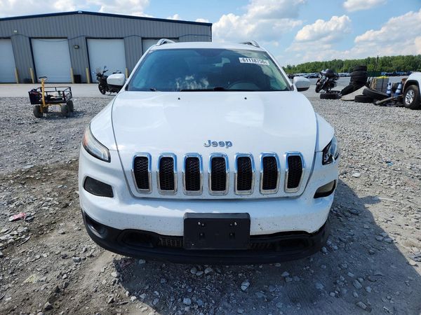 2017 JEEP CHEROKEE LATITUDE 4X4