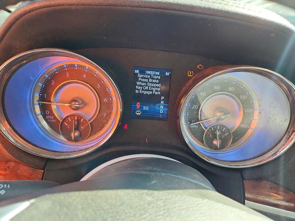 2014 CHRYSLER 300