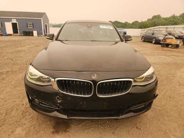 2017 BMW 330