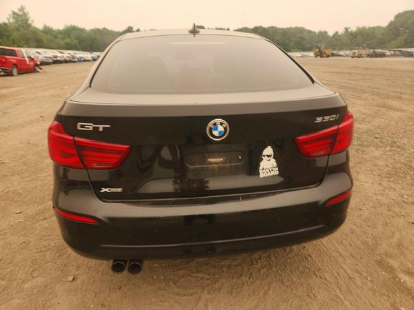 2017 BMW 330