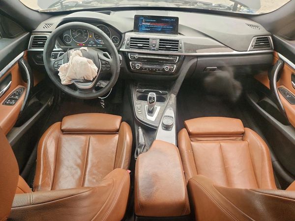 2017 BMW 330