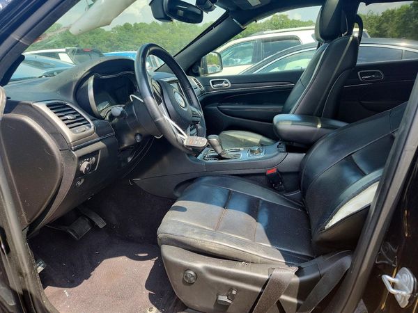 2018 JEEP GRAND CHEROKEE Limited — DENT