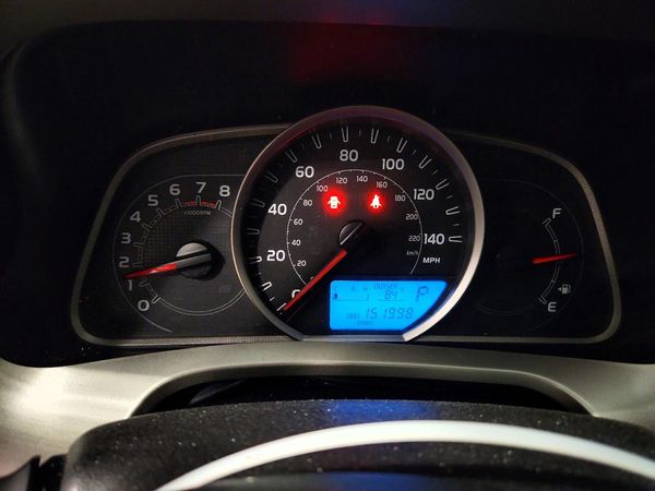 2015 TOYOTA RAV4 LE (X Grade)
