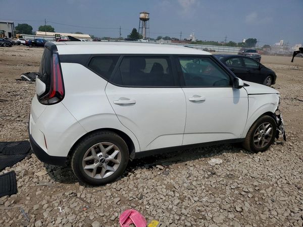 2024 KIA SOUL LX, S