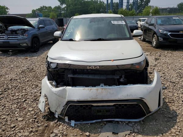 2024 KIA SOUL LX, S